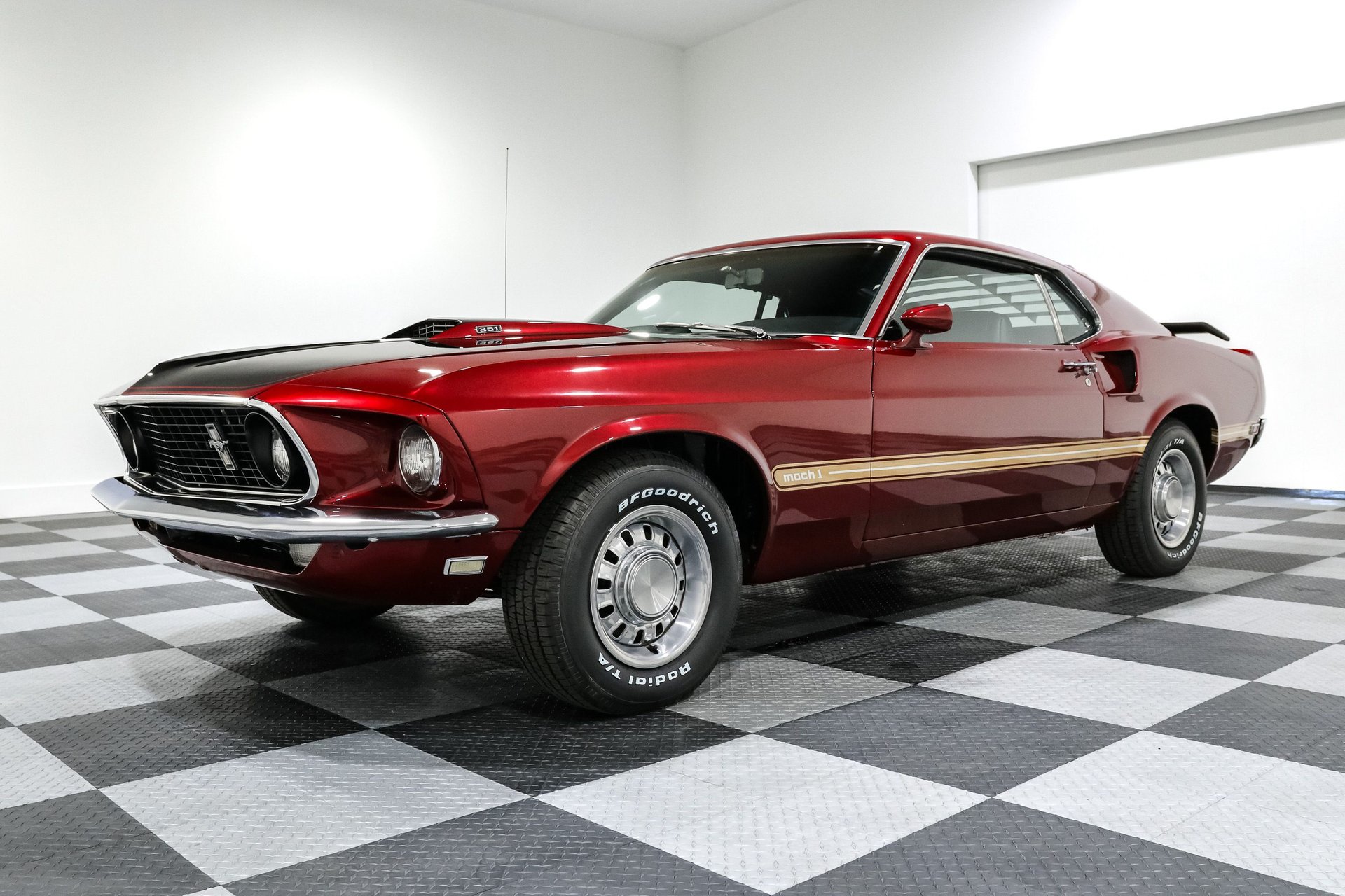 1969-ford-mustang-mach-1-qvo3iil0